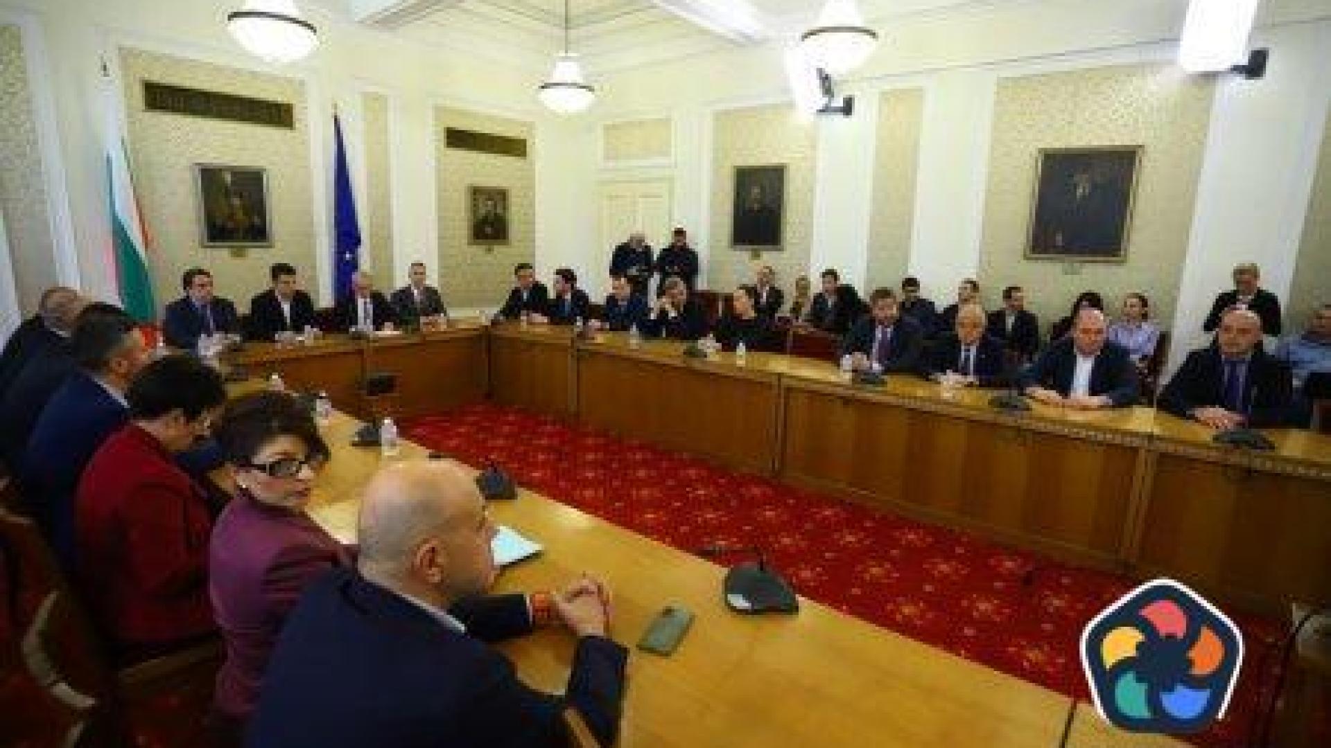 ПП събра на разговор почти всички партии в парламента заради втория мандат