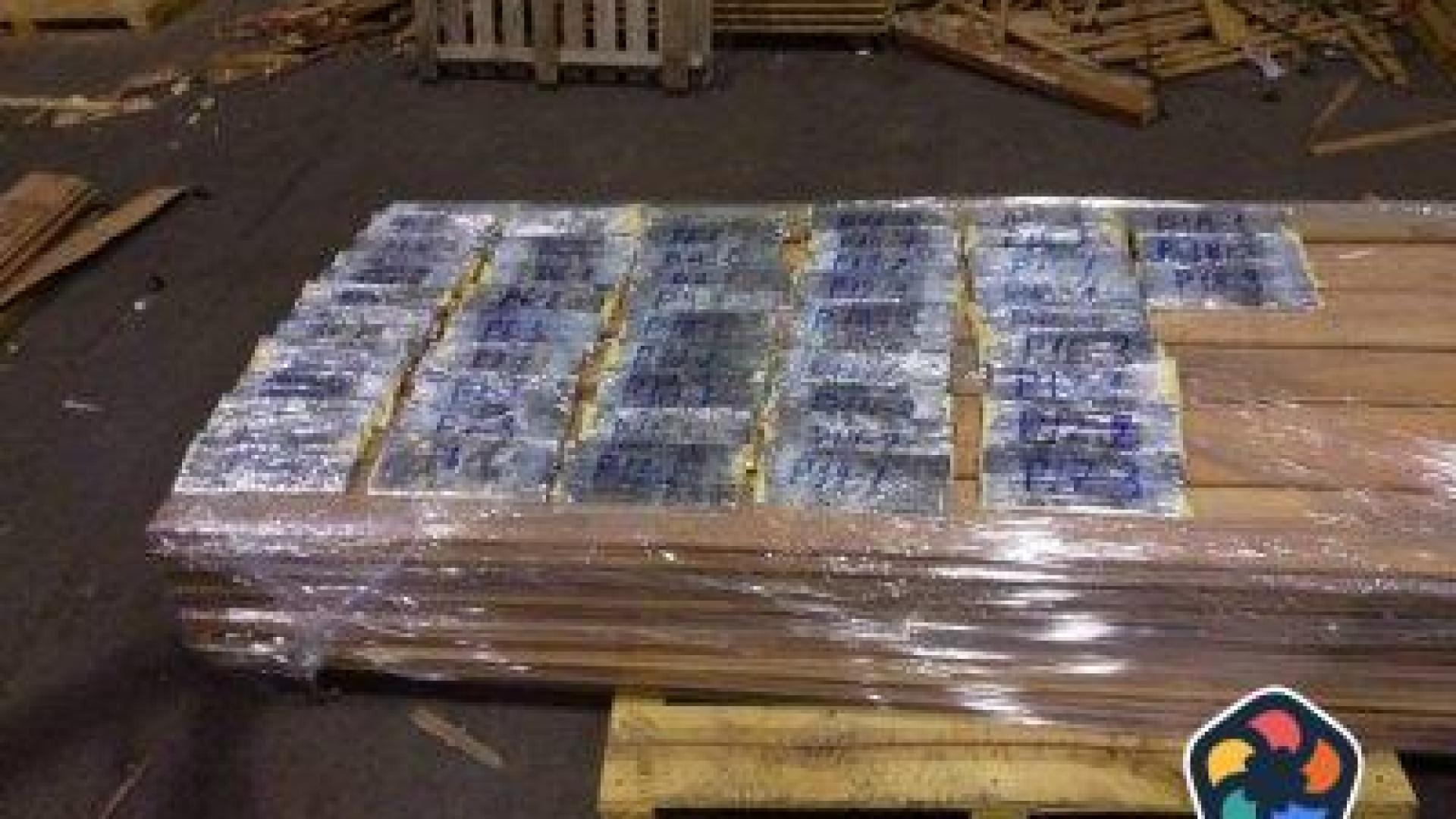 Във Франция са заловени 578 кг кокаин, превозван от българи