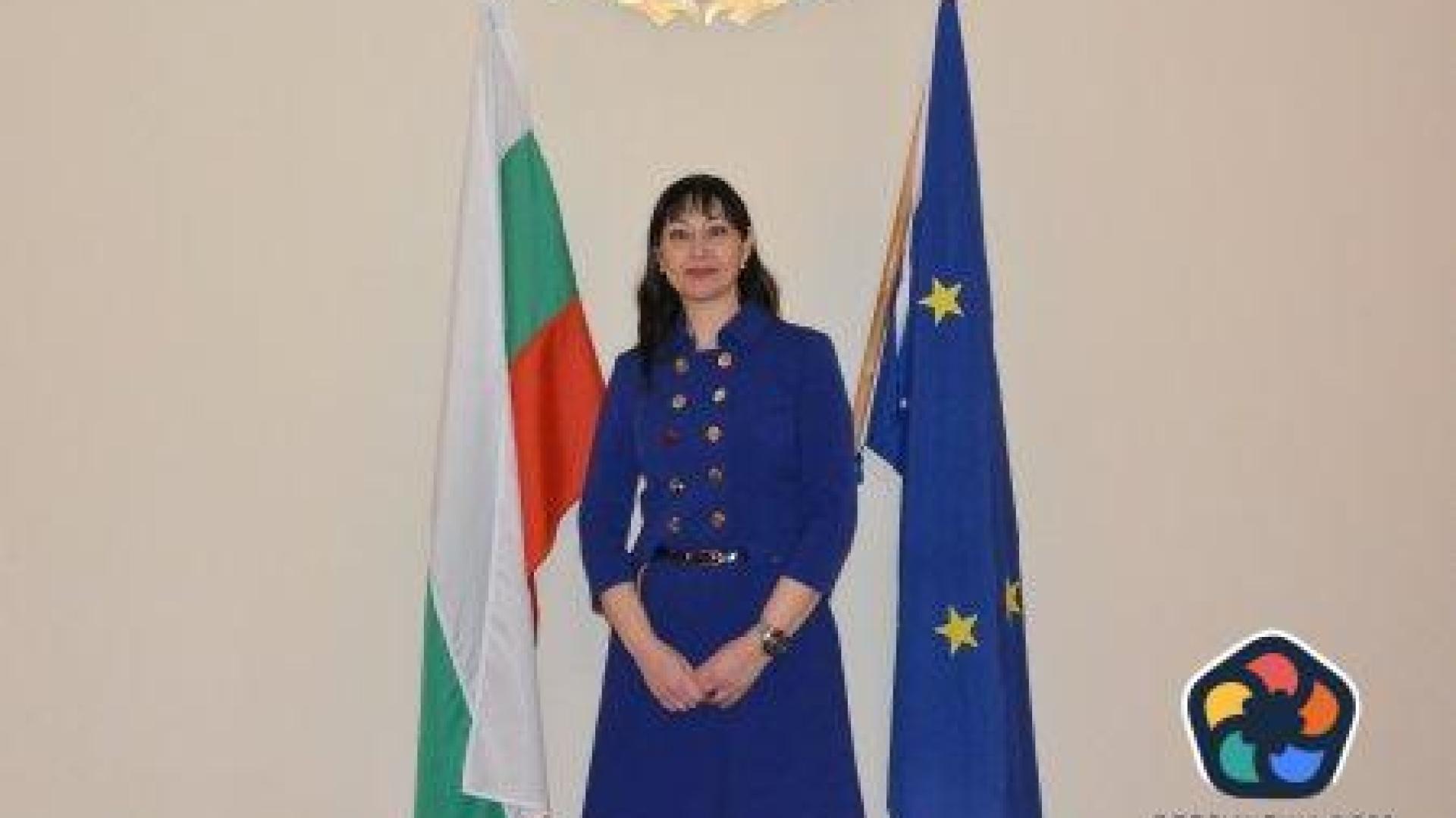 Смениха и шефа на Агенцията по заетостта
