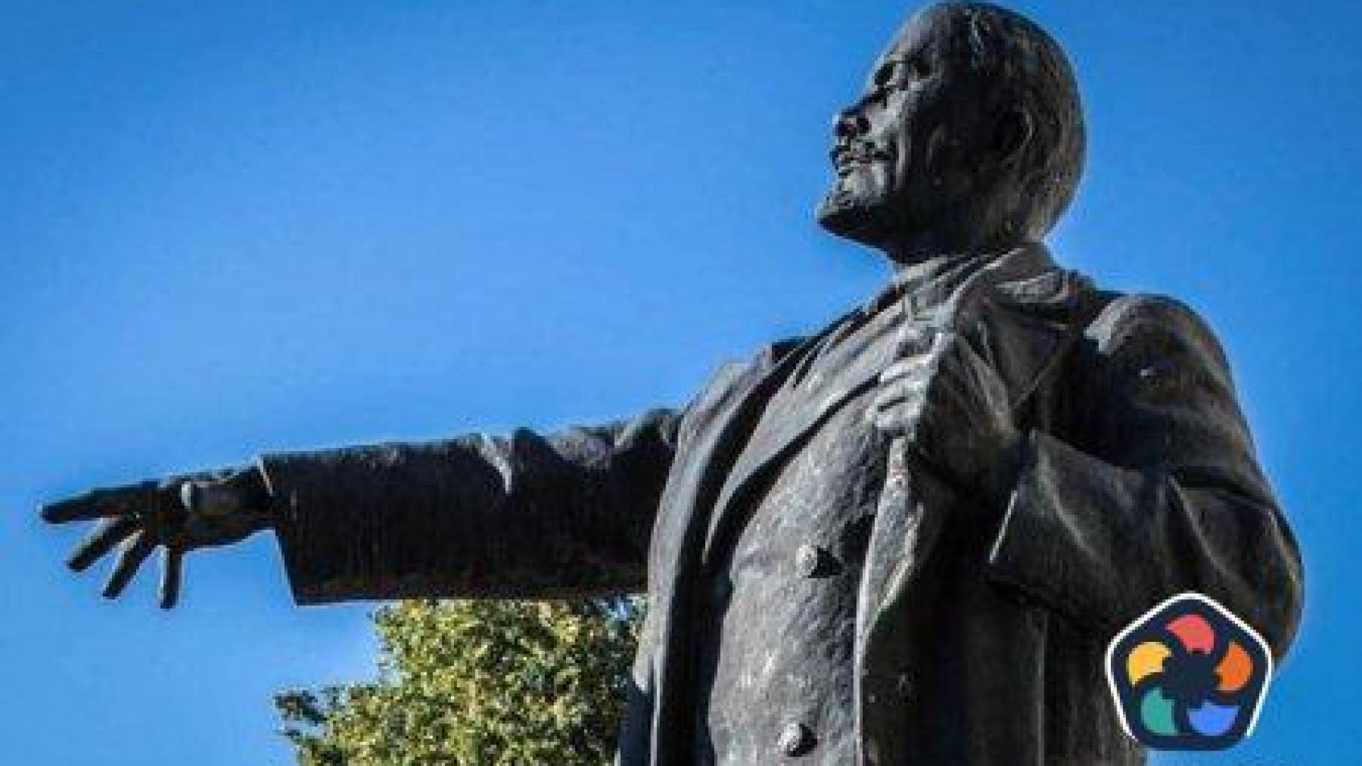 Естония премести спорна статуя на Ленин