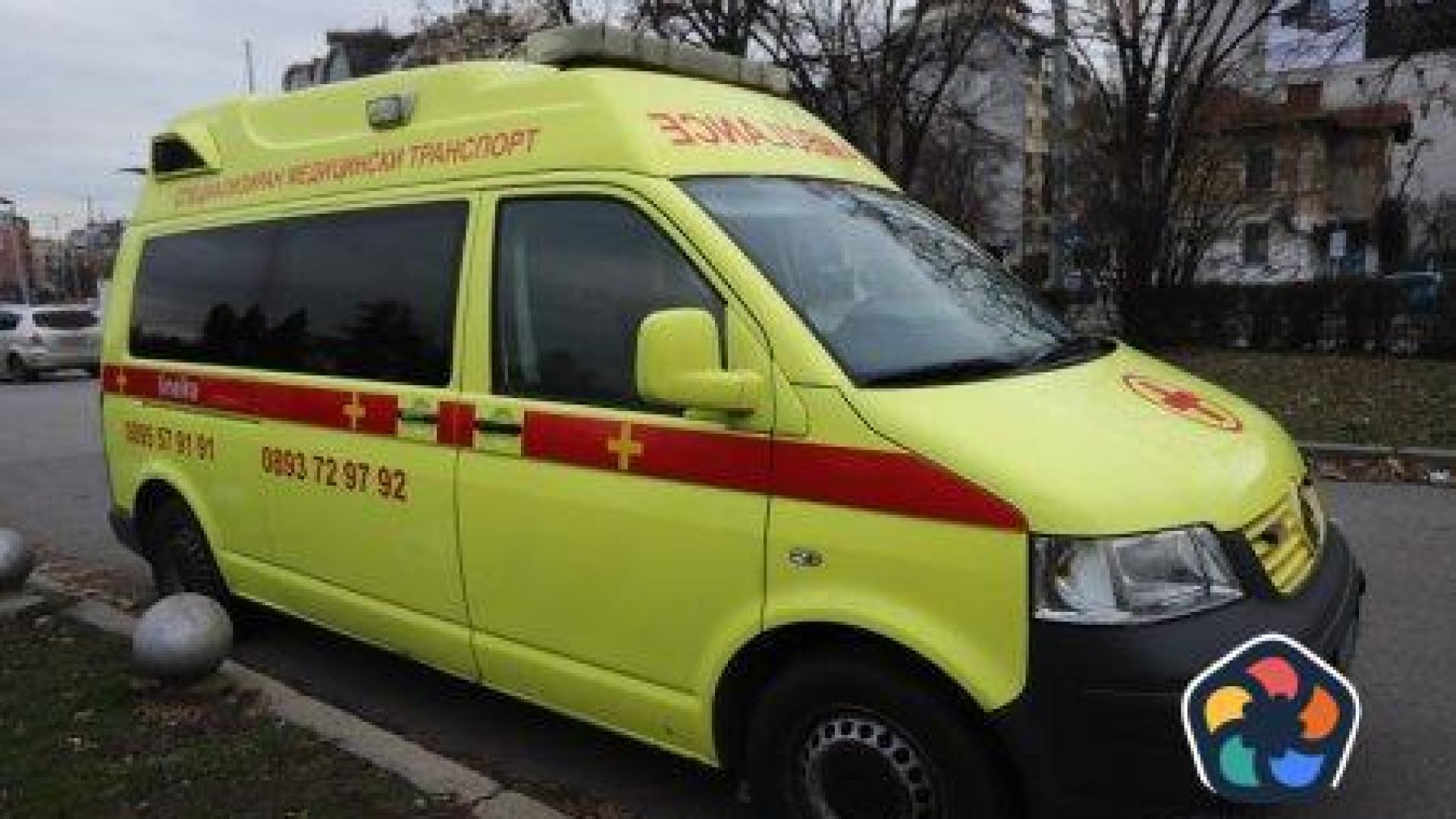 Педиатрията в София получи нова детска линейка