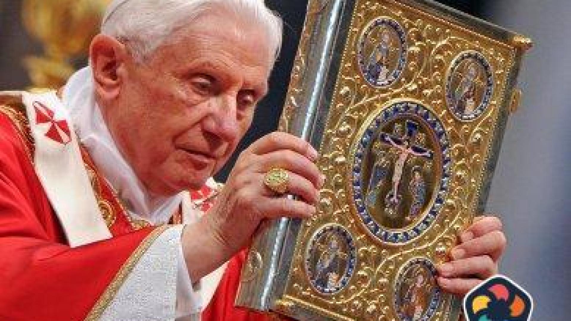 Бившият папа Бенедикт XVI почина на 95 години