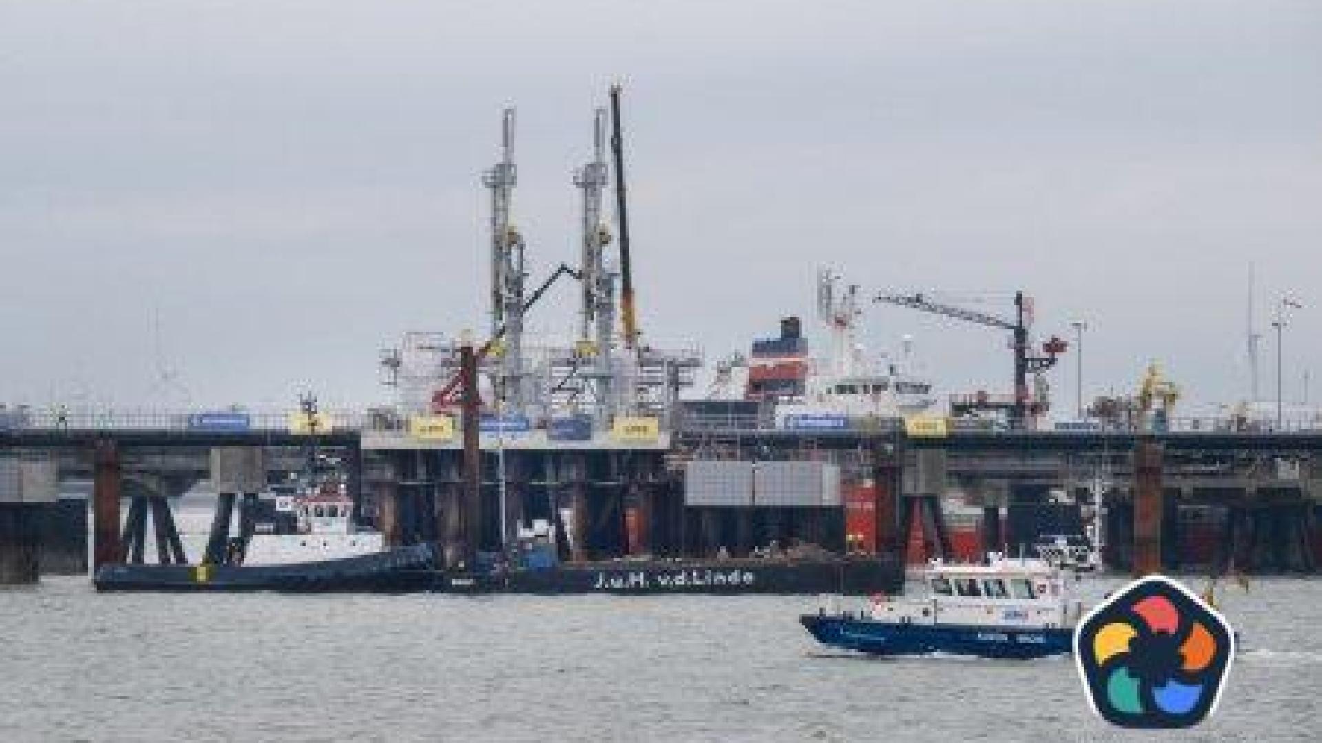 Първият танкер с втечнен природен газ от САЩ пристигна в Германия
