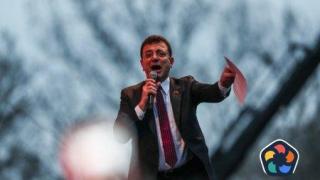 Лидерът на най-голямата опозиционна партия в Турция обвини правителството, че заговорничи срещу кмета на Истанбул