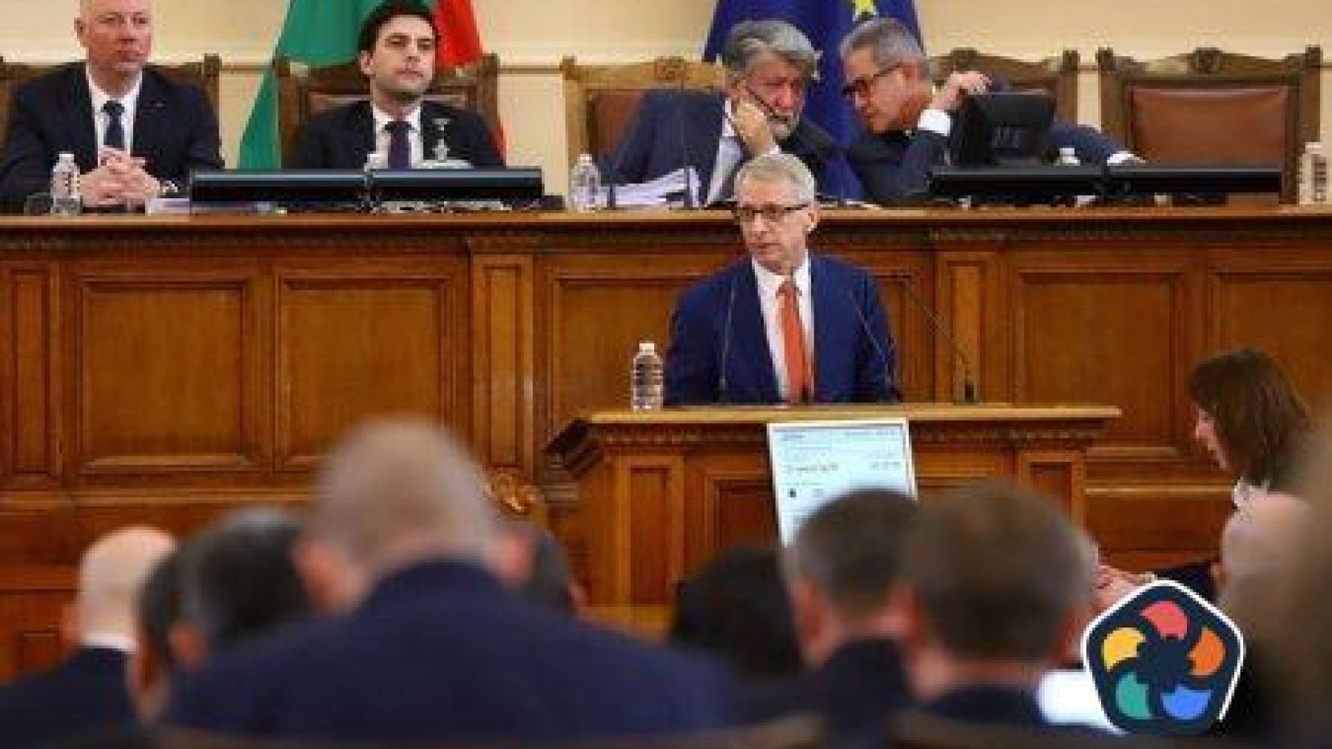 Шансовете за правителство с втория мандат се изпаряват