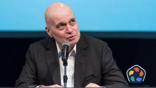 Слави Трифонов срещу Лена Бориславова: Едно грандиозно падение