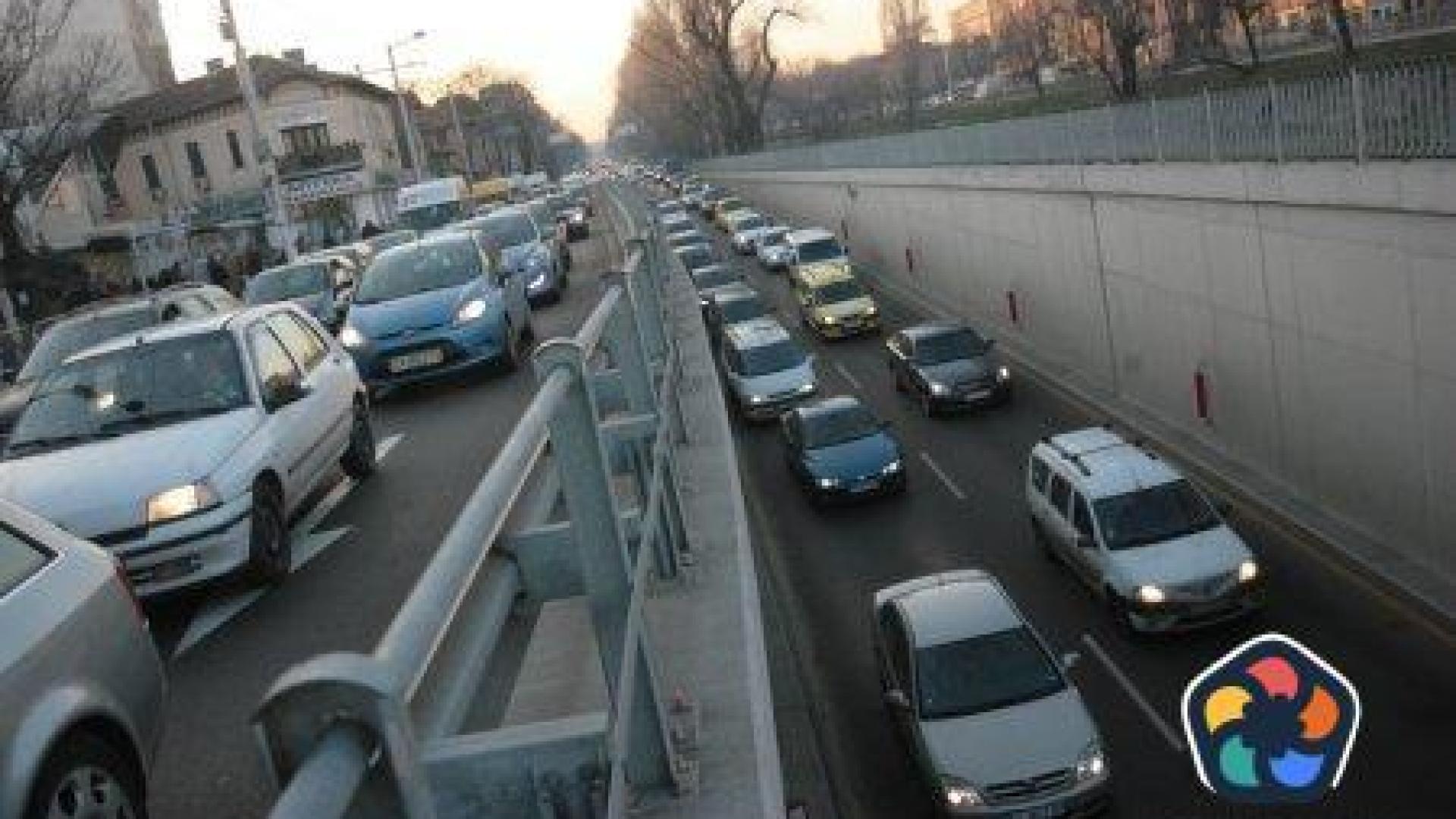 Помощи за транспорт за уязвими потребители, вместо за гориво за всички