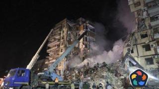 14 са вече жертвите на поразения от руска ракета блок в Днипро