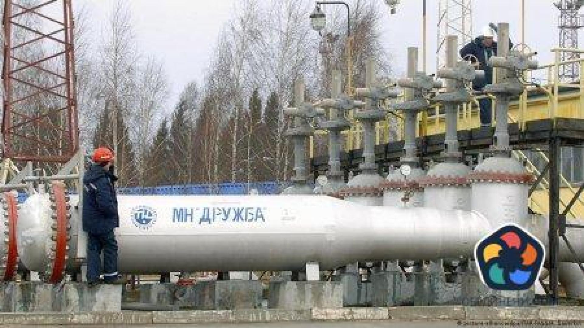 Къде отива руският петрол след европейското ембарго?