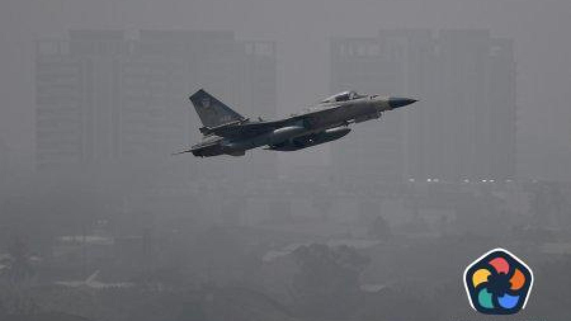 Масово навлизане на китайски военни самолети в зоната за отбрана на Тайван