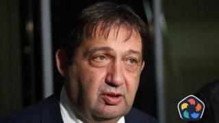 Шишкав за магистралите: Като скъпи дънки с много кръпки и дупки