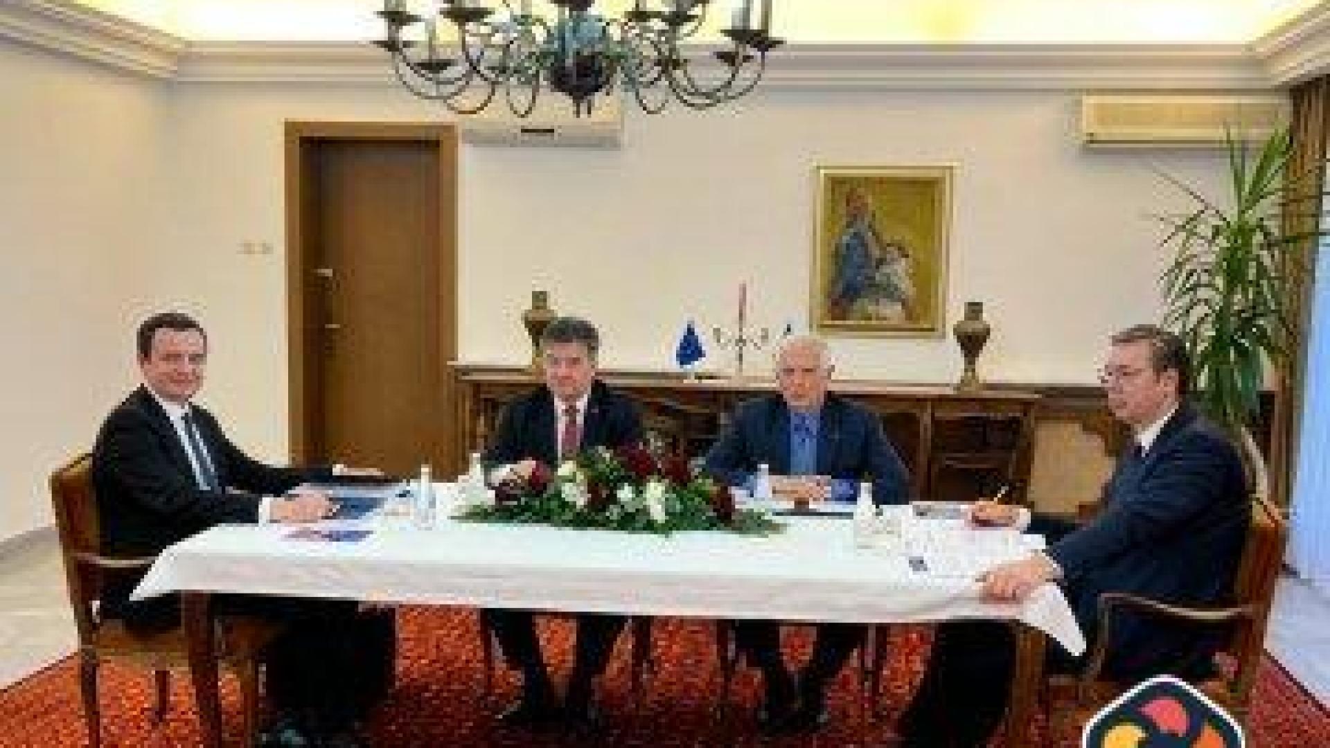 Пробив в отношенията между Сърбия и Косово след 12 часа преговори