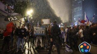 Протести разтърсват Израел. Кметове обявиха гладна стачка пред офиса на премиера
