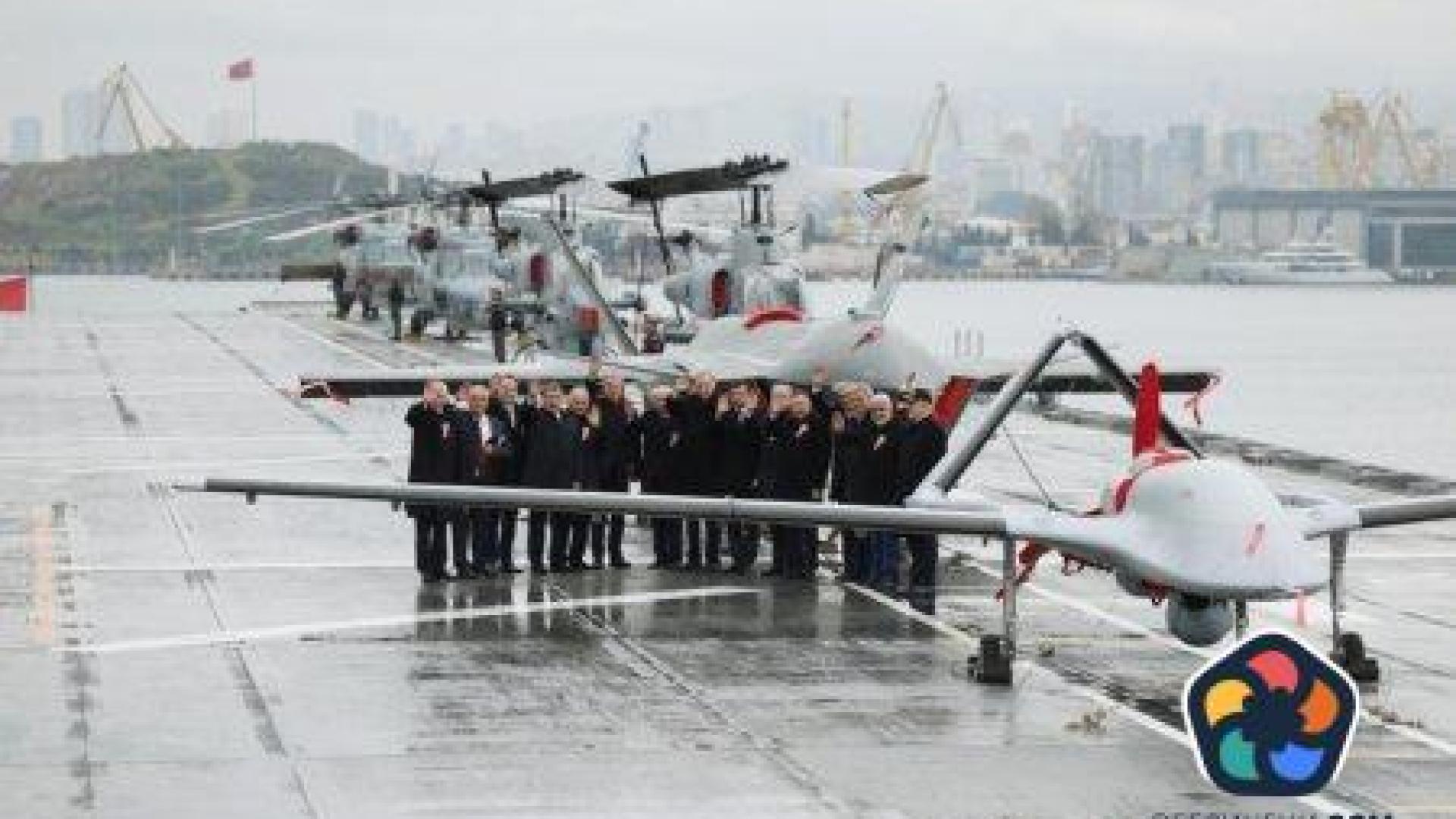 Турция пусна на вода първия в света военен кораб на дронове