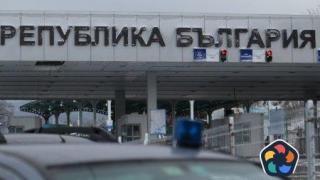 Турски тираджия е блъснал граничарка на ГКПП "Калотина"