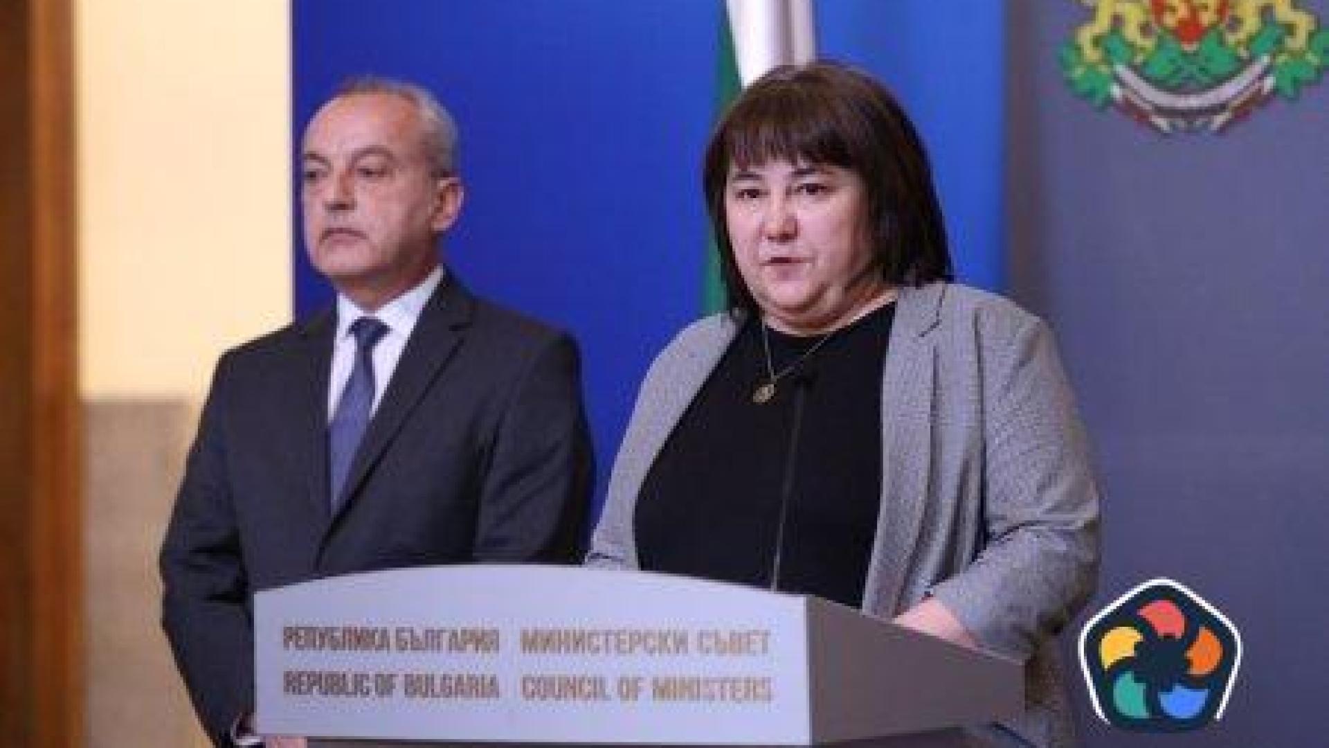 Кабинетът остави на "въображението" на депутатите да се оправят с 6.4% дефицит