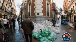 Испания отпуска на младите изоставени имоти, за да могат да "излетят от майчиното гнездо"