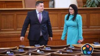 Очаква се Стою Стоев от ПП да оглави правната комисия в парламента