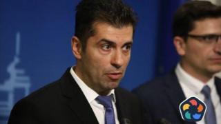 Кирил Петков смята взрива до кортежа на Гешев за инсценировка