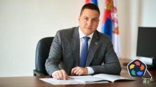 Министърът на образованието подаде оставка след смъртоносната стрелба в училищe в Белград