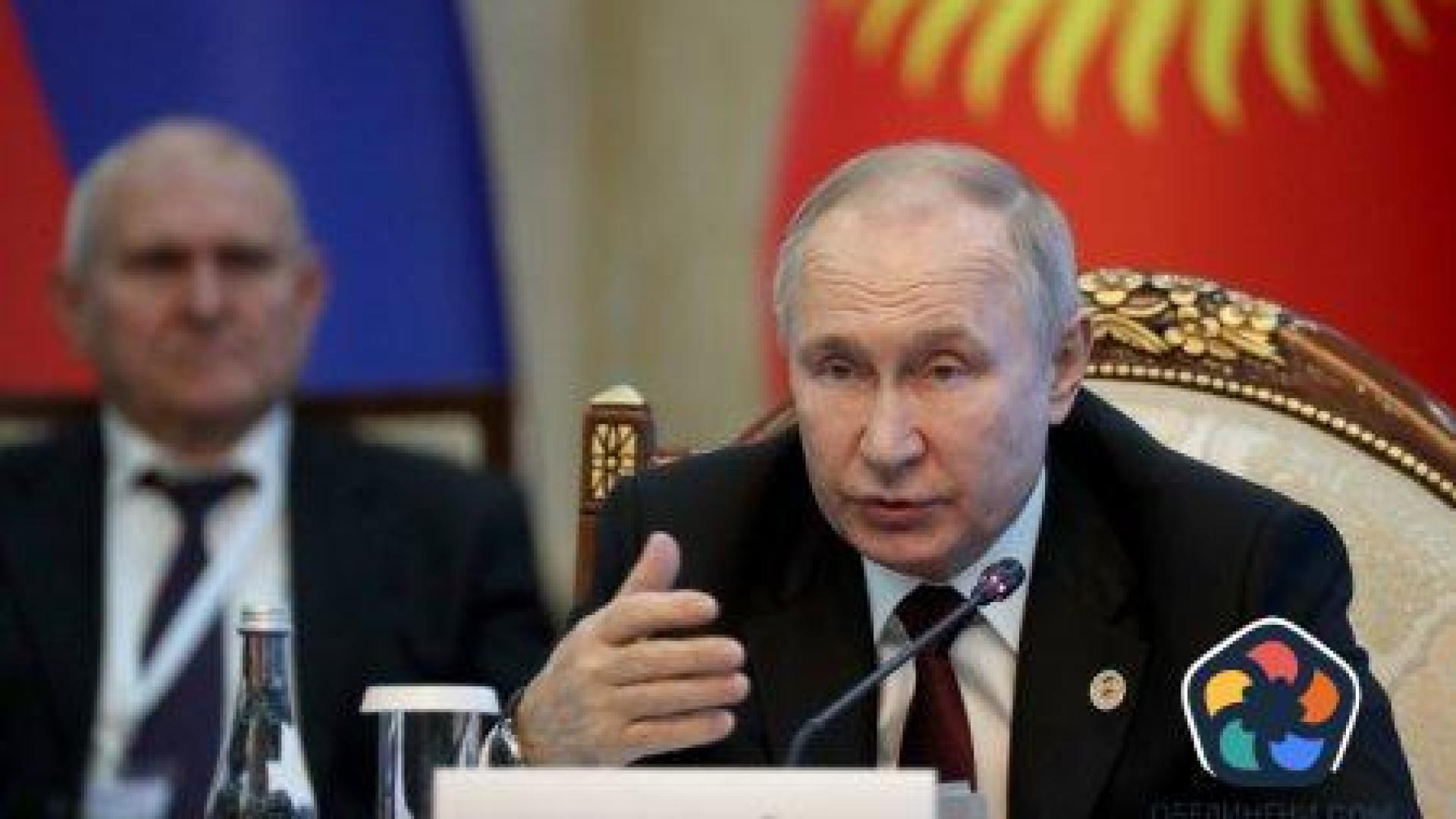 Рускиня, оставила бележка на гроба на родителите на Путин, е осъдена