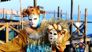 Тридневен театрален маратон в ДК “Средец“ изложба „ Венеция с карнавална маска “