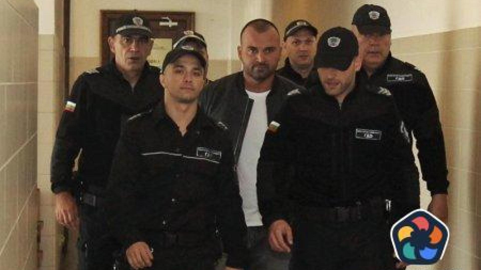 Полицаи отиват на съд заради подкуп преди смъртоносна катастрофа