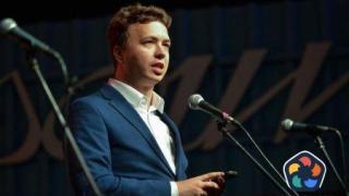 Беларуският опозиционен блогър Роман Протасевич, арестуван през 2021 г., беше помилван