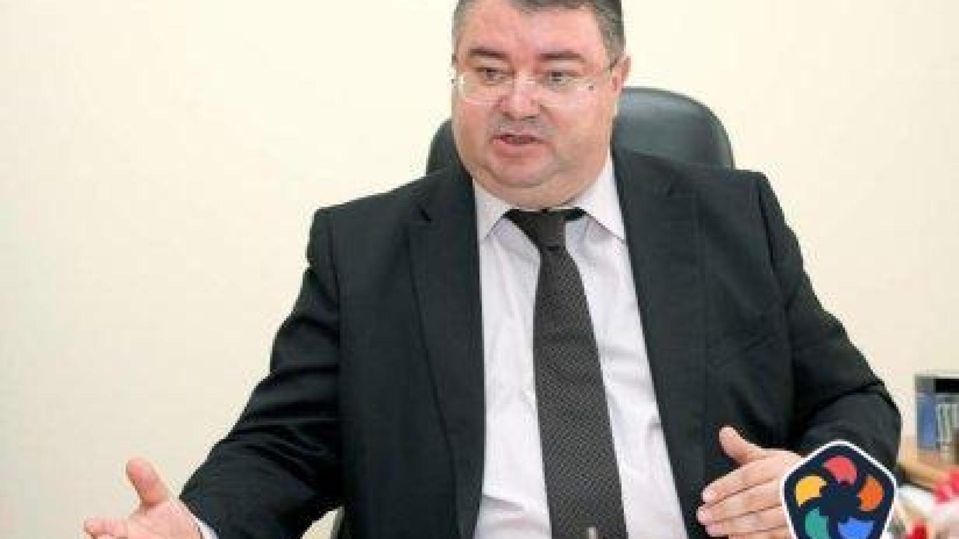 Няма риск за пенсиите, увери управителят на НОИ