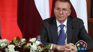 Латвийският парламент избра външния министър Едгарс Ринкевичс за президент