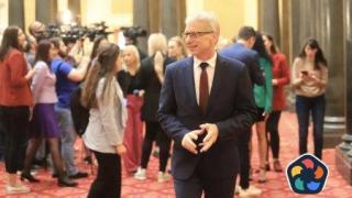 ПП-ДБ и ГЕРБ си нямат доверие, кабинетът е консенсусен