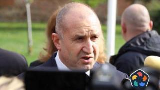 Радев: Надявам се коалицията да не предава националните интереси, както предаде избирателите си