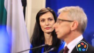 Повечето българи очакват правителството да падне до една година