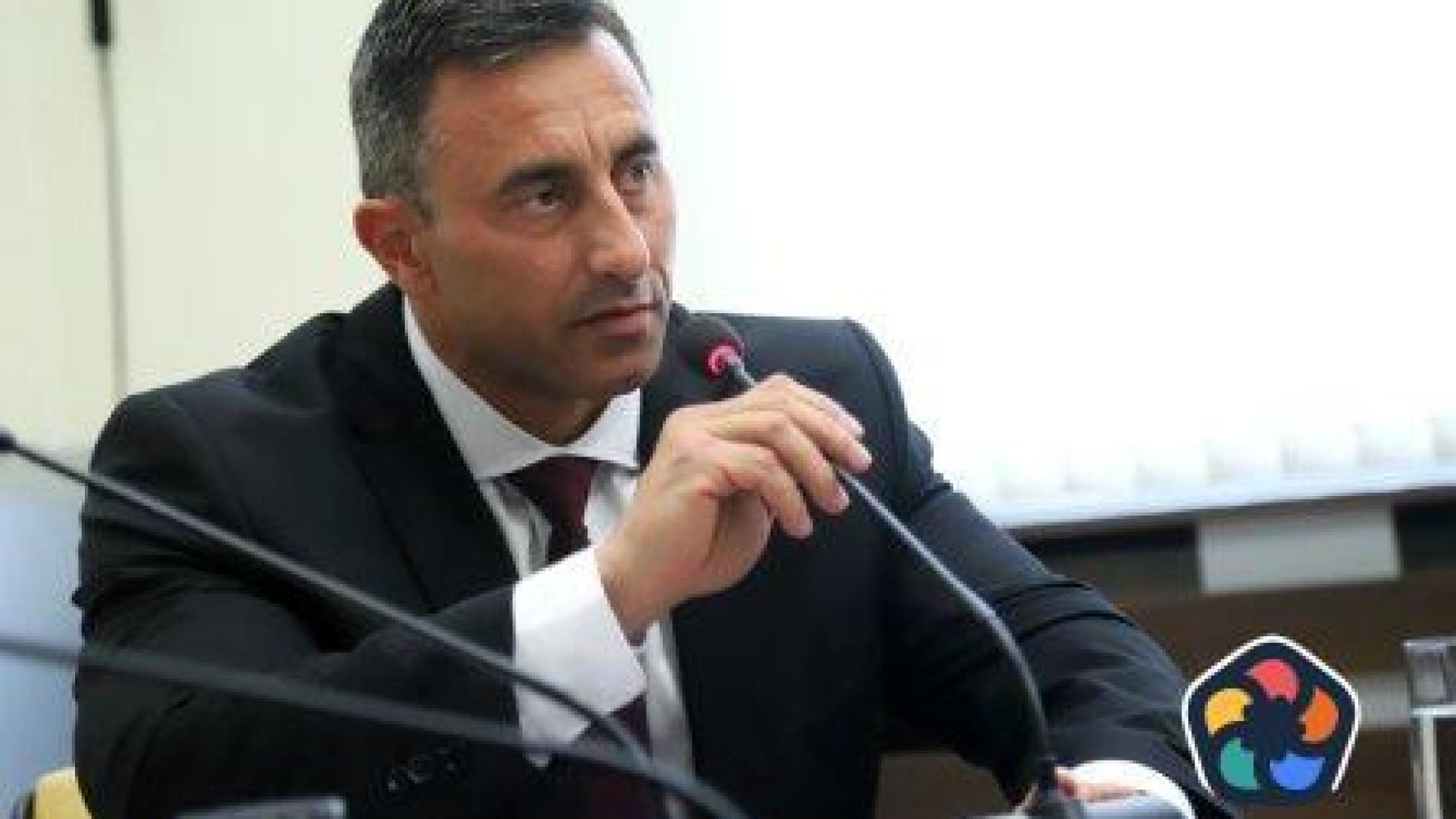 ГЕРБ смекчи тона за връщането на Спецов начело на НАП