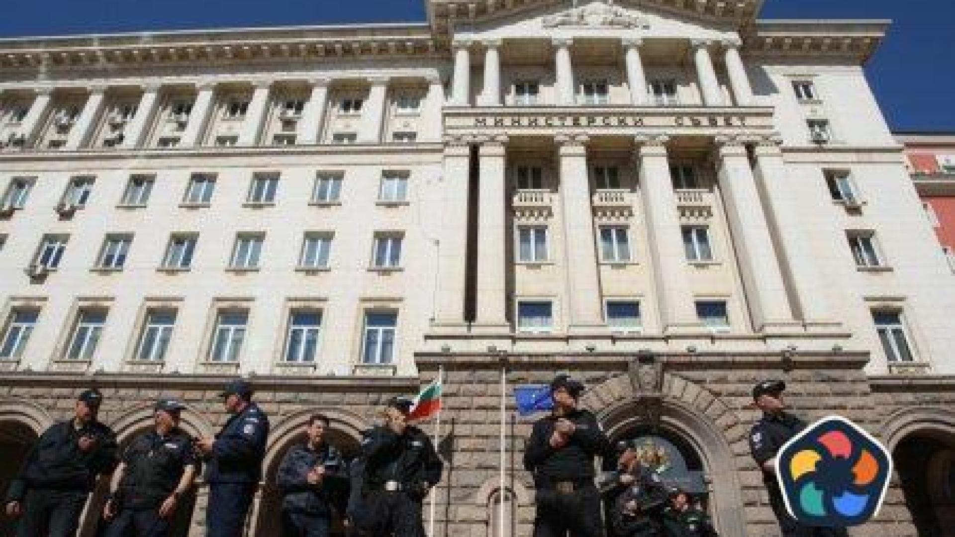 Служител на НСО и бивш шеф на "Свободна зона-Русе" са назначени за зам.-министри