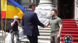 Испанският премиер от Киев: Украйна има подкрепа за членство в ЕС