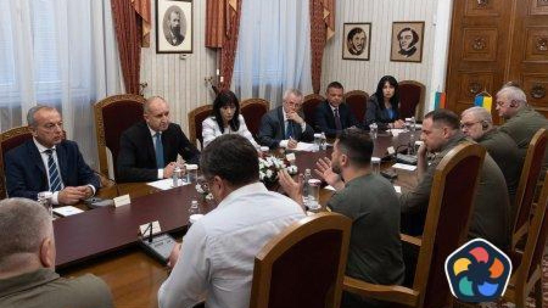 Световни медии: Зеленски критикува остро българския президент