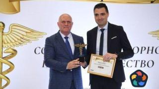 Отличие за приноса си в развитието на образованието получи "Виваком"