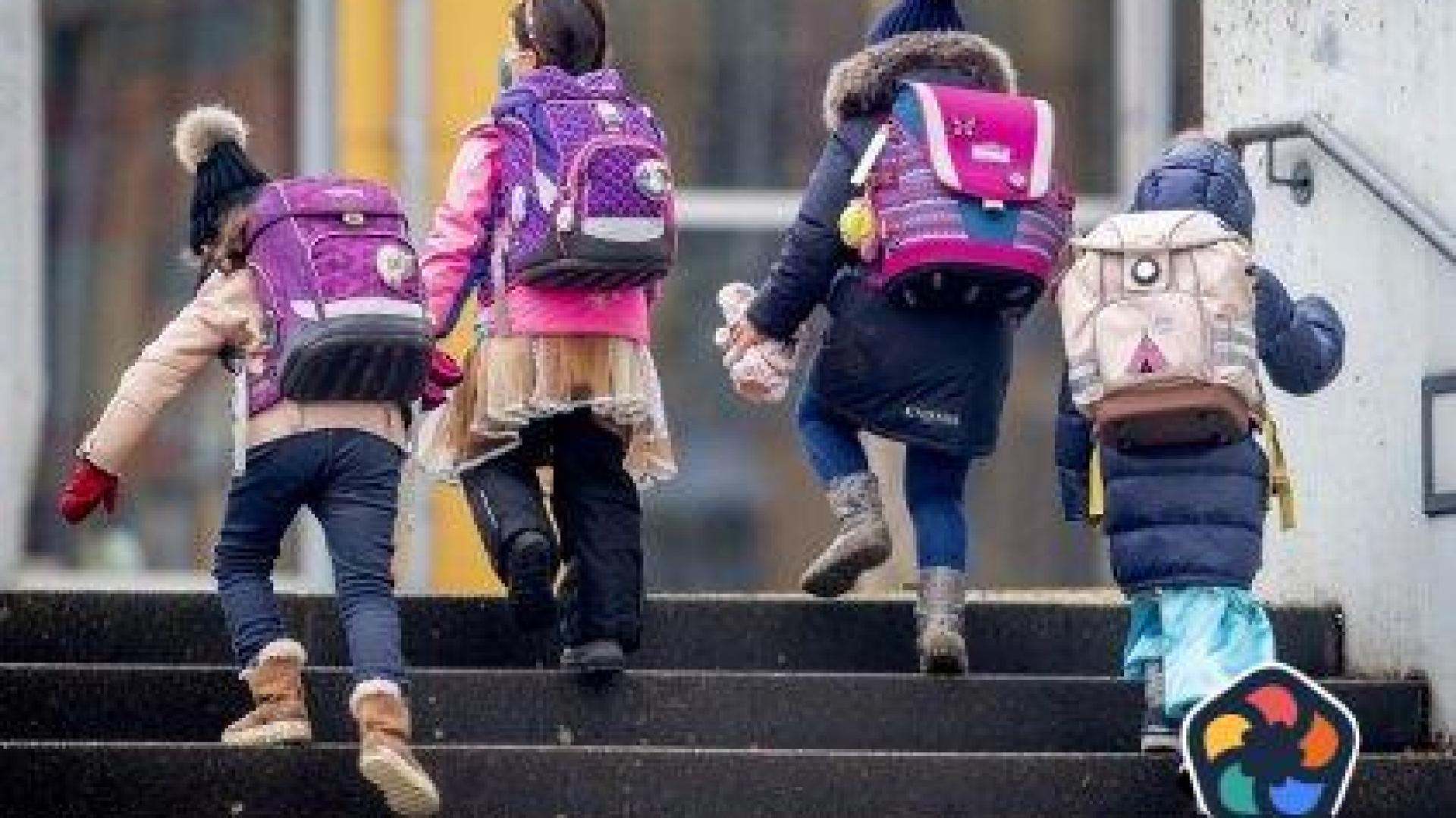 Без бележки, че детето е във ІІ, ІІІ и ІV клас за еднократната помощ