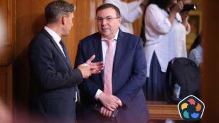 Политическите игри доведоха до безвластие в НЗОК