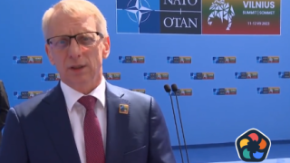Денков: Радев повтаря руски опорки