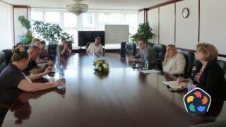 Кризата в Народния театър пак ескалира, министерството отново ще прави проверка