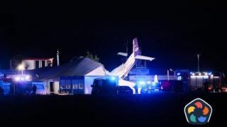Самолет се разби в хангар в Полша, петима души загинаха