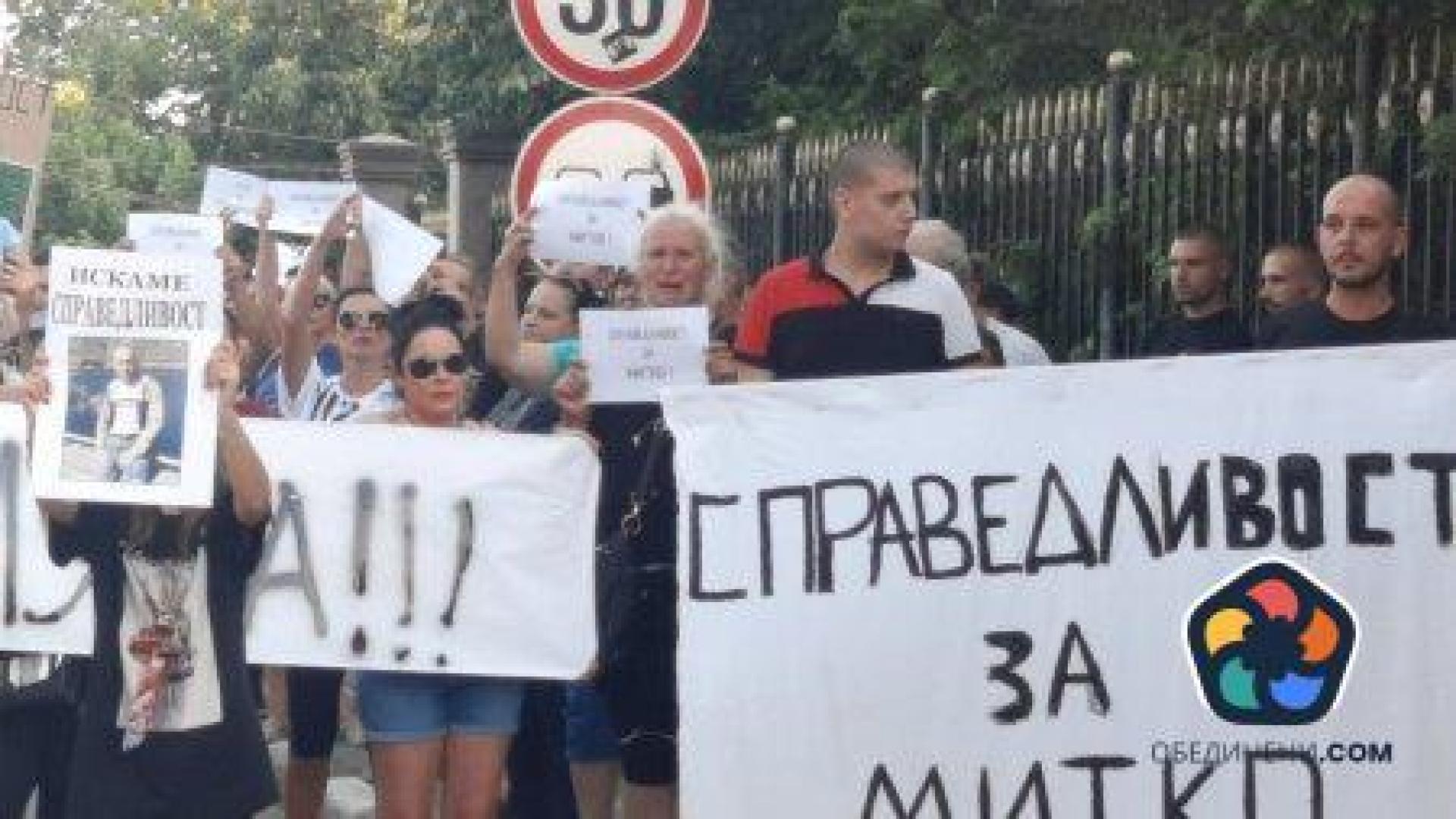 Чакат се оставки на полицейски началници заради убийството в Цалапица
