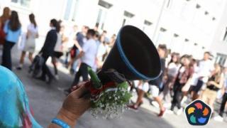 Над 50 000 деца се върнали в училище за 6 години