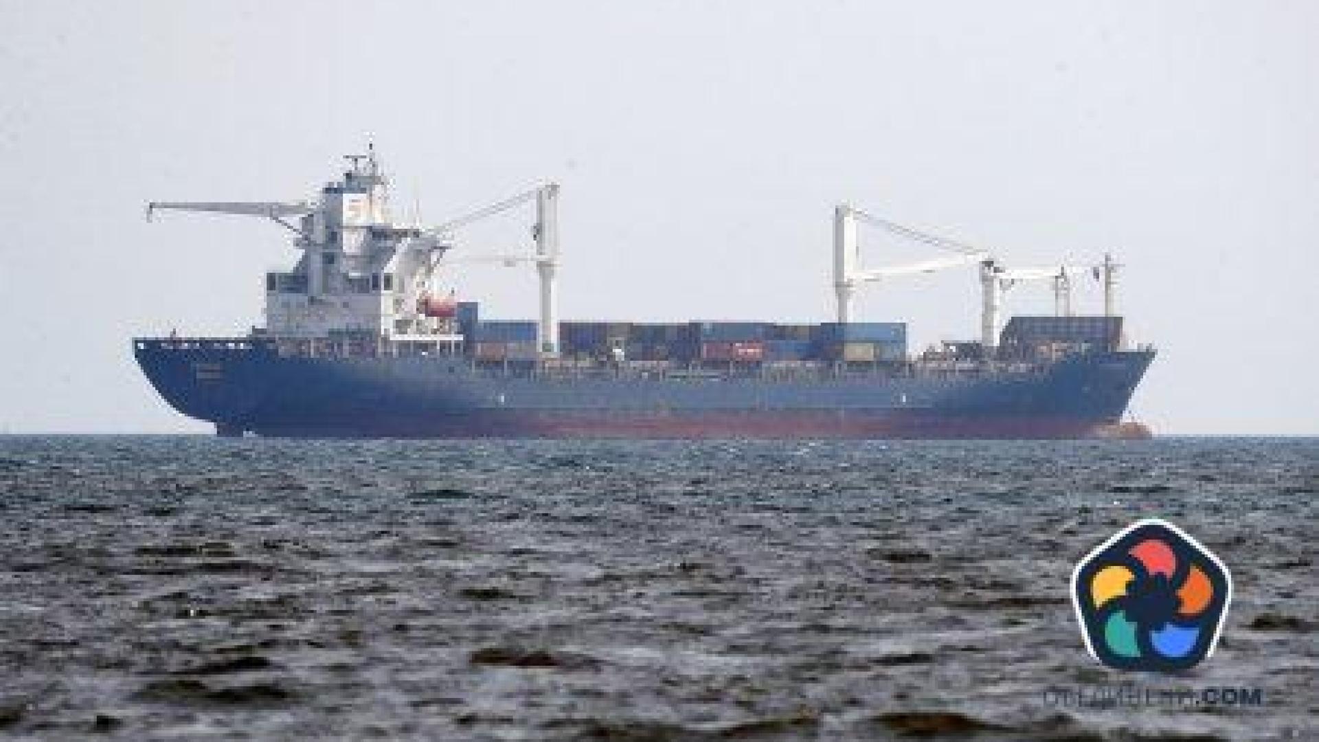 Товарен кораб, блокиран в Одеса от над година, е напуснал украинските териториални води