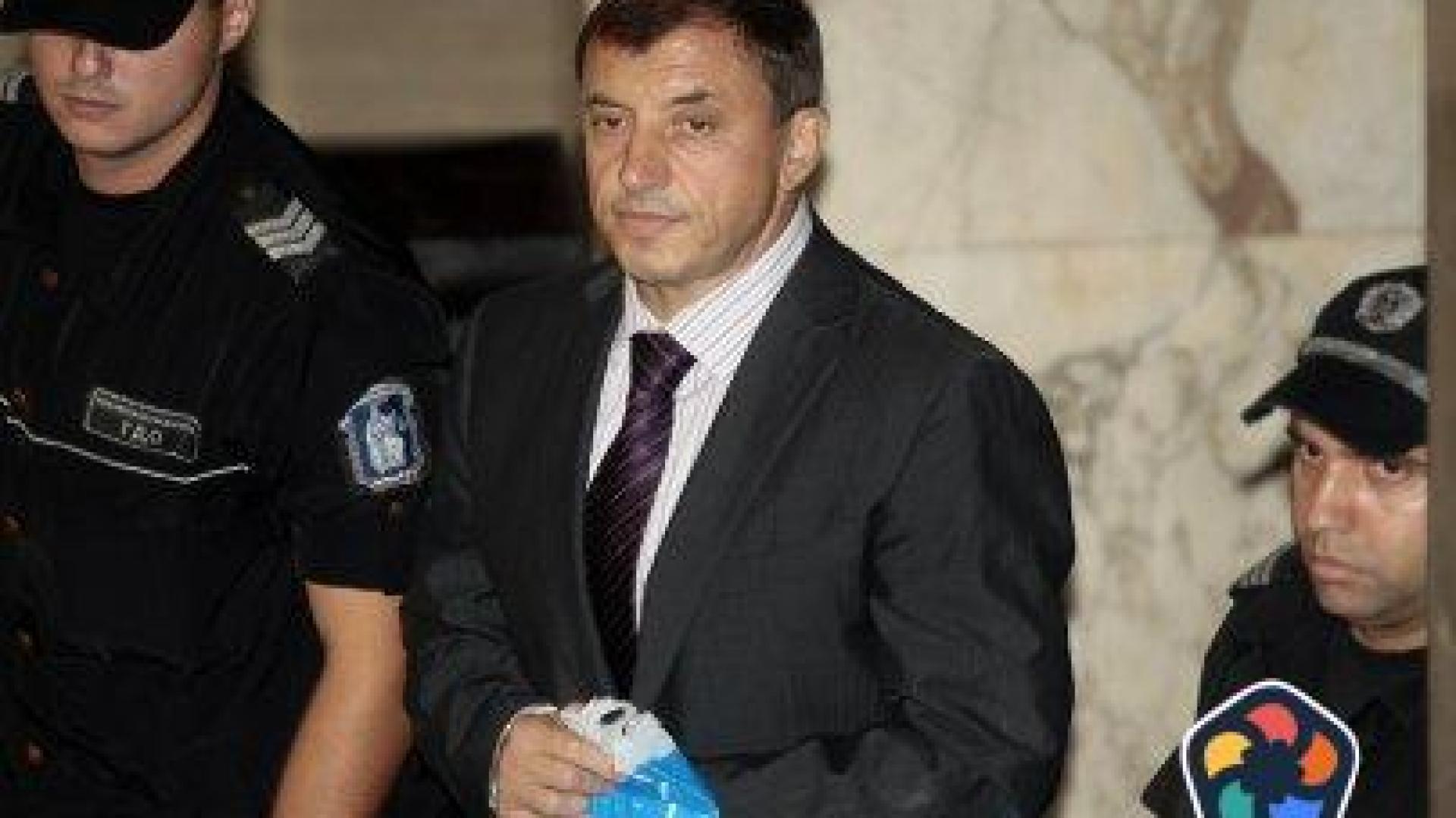 Версии: Разстрелът на Алексей Петров е свързван с Галеви и убийството на Къро
