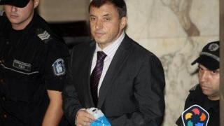 Версии: Разстрелът на Алексей Петров е свързван с Галеви и убийството на Къро