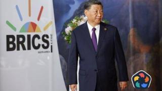 Си Дзинпин неочаквано пропусна бизнес форума на БРИКС. Никой не знае защо