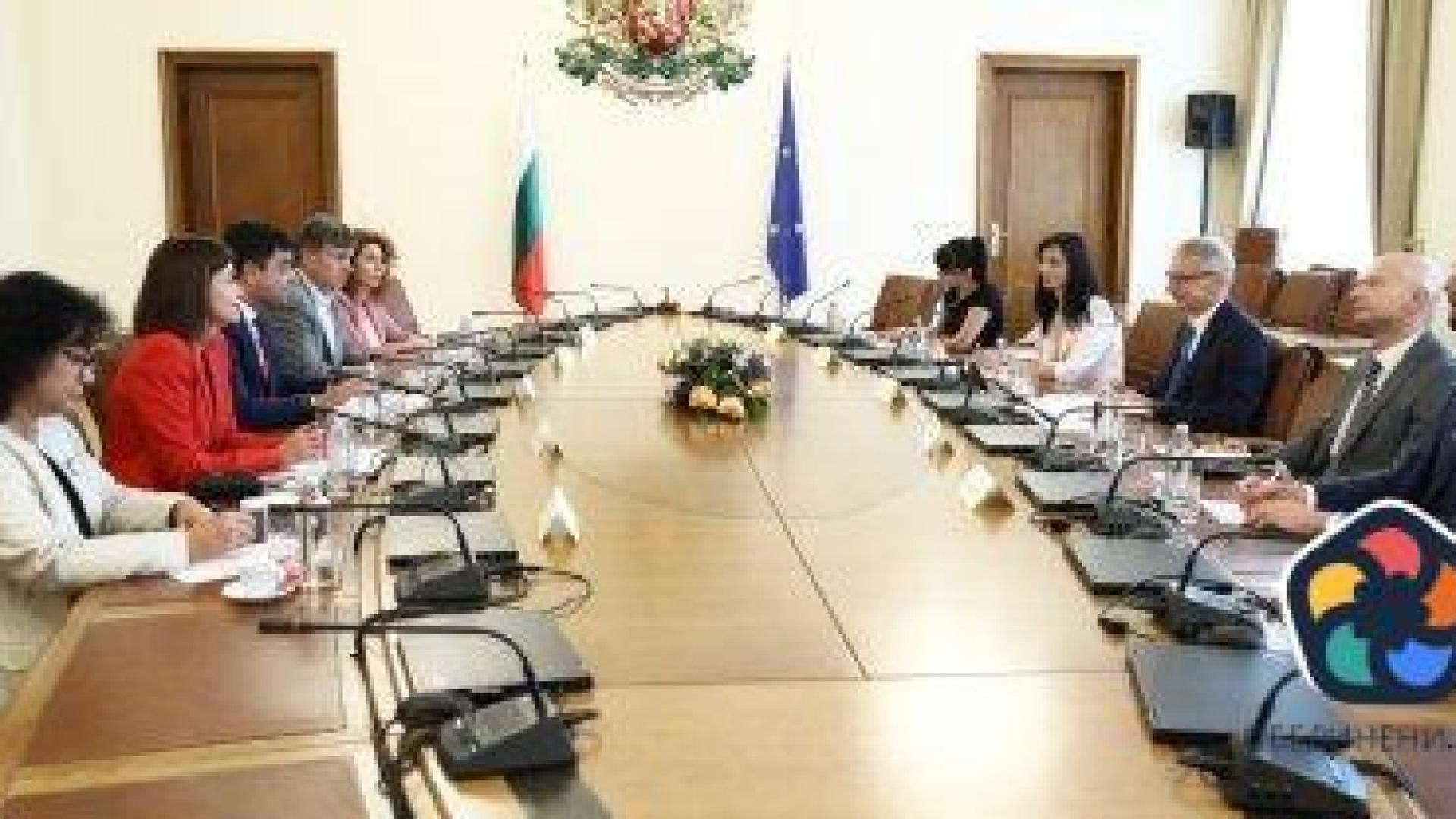 Премиерът: Децентрализация на общините – след внимателен финансов анализ